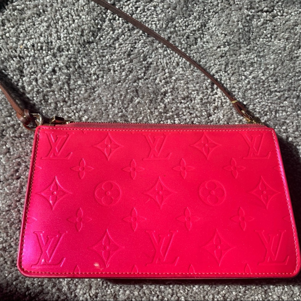 Louis Vuitton Hot Pink Vernis Lexington Pochette